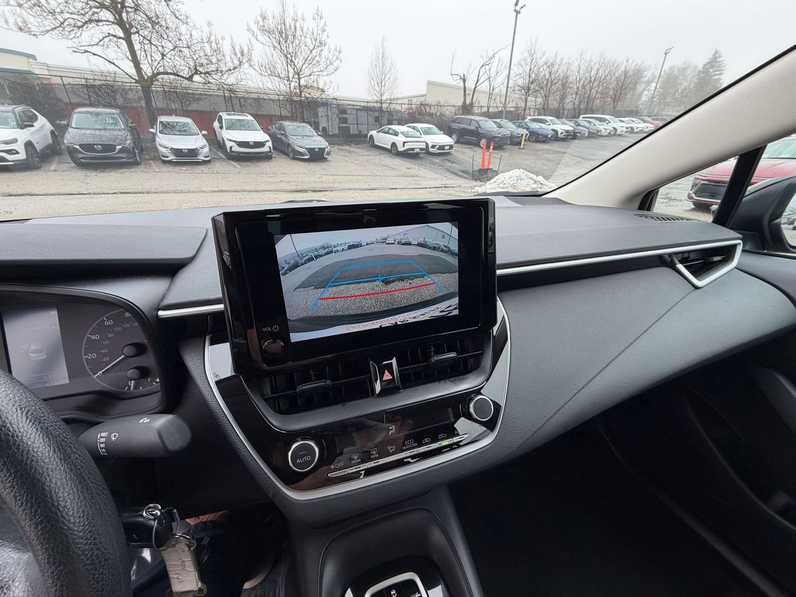 Thumbnail: 2025 Toyota Corolla - 23