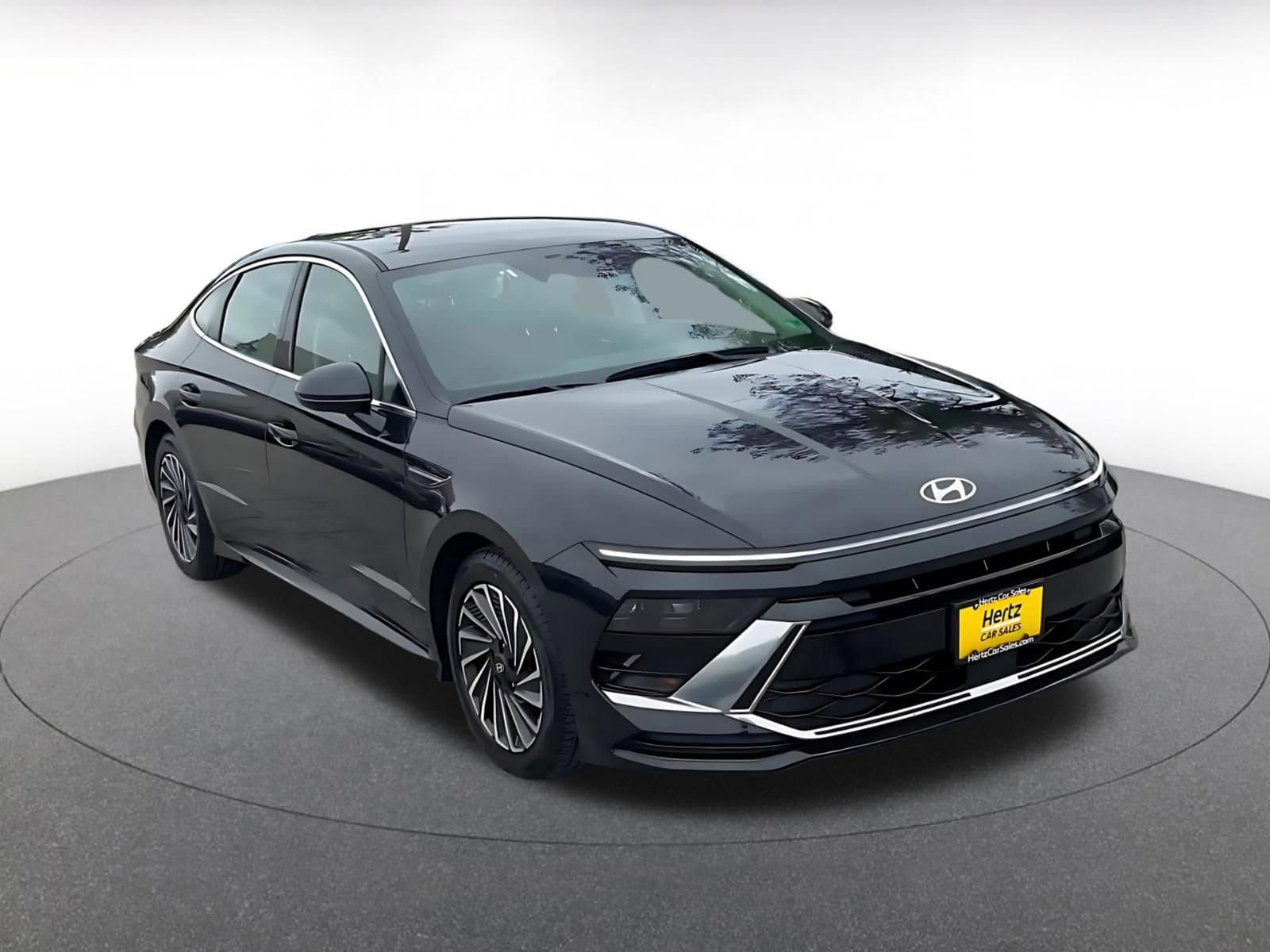 Thumbnail: 2025 Hyundai Sonata - 3