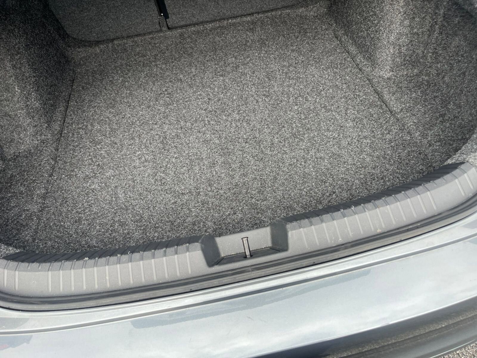 Thumbnail: 2025 Volkswagen Jetta - 30