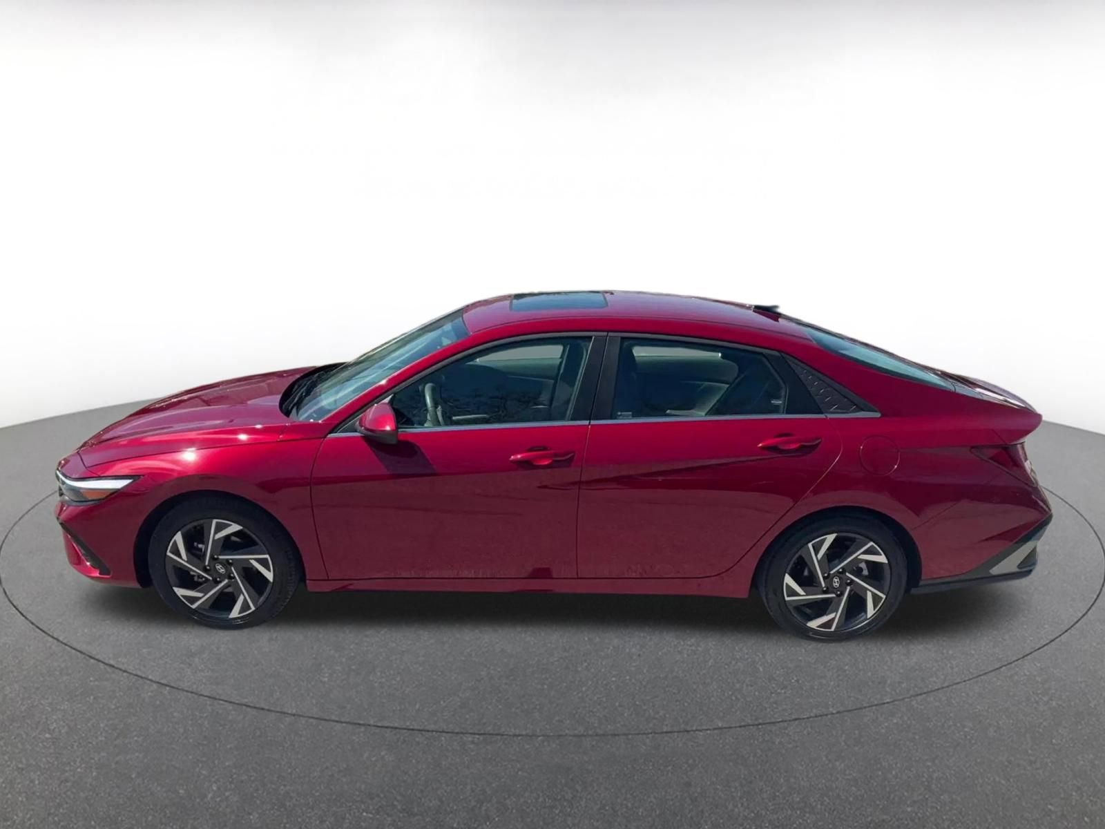 Thumbnail: 2025 Hyundai Elantra - 9