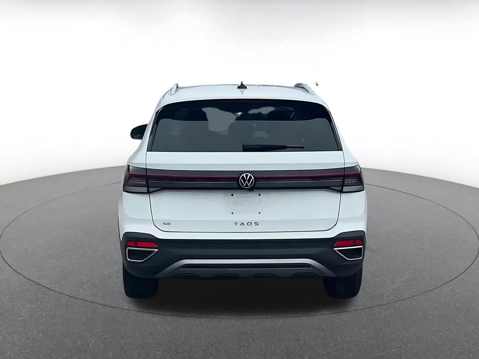 Thumbnail: 2026 Volkswagen Taos - 12
