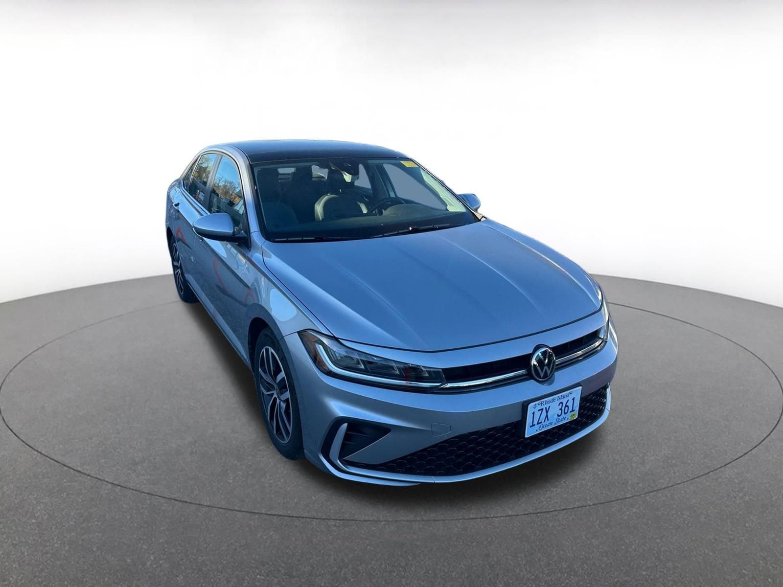 Thumbnail: 2025 Volkswagen Jetta - 1