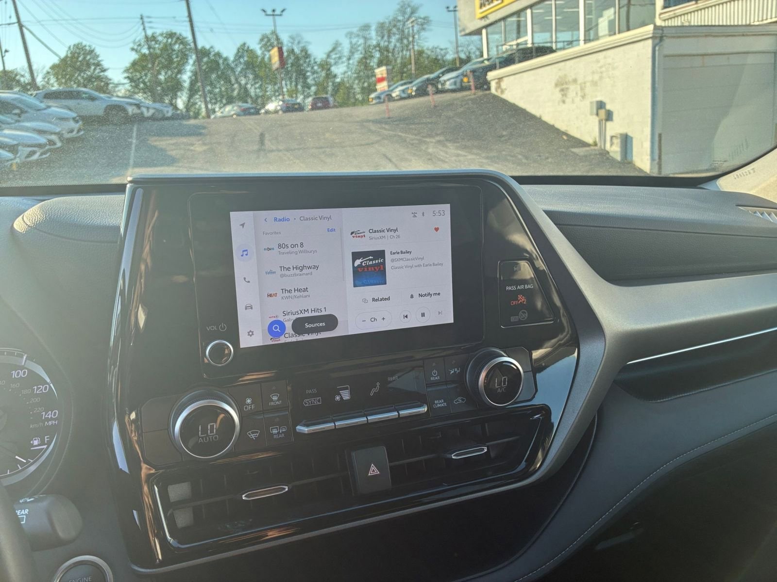 Thumbnail: 2025 Toyota Highlander - 20