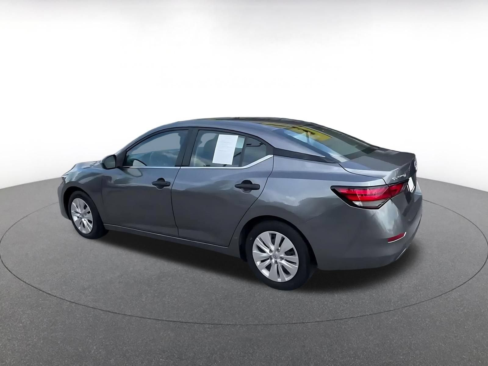 Thumbnail: 2025 Nissan Sentra - 9