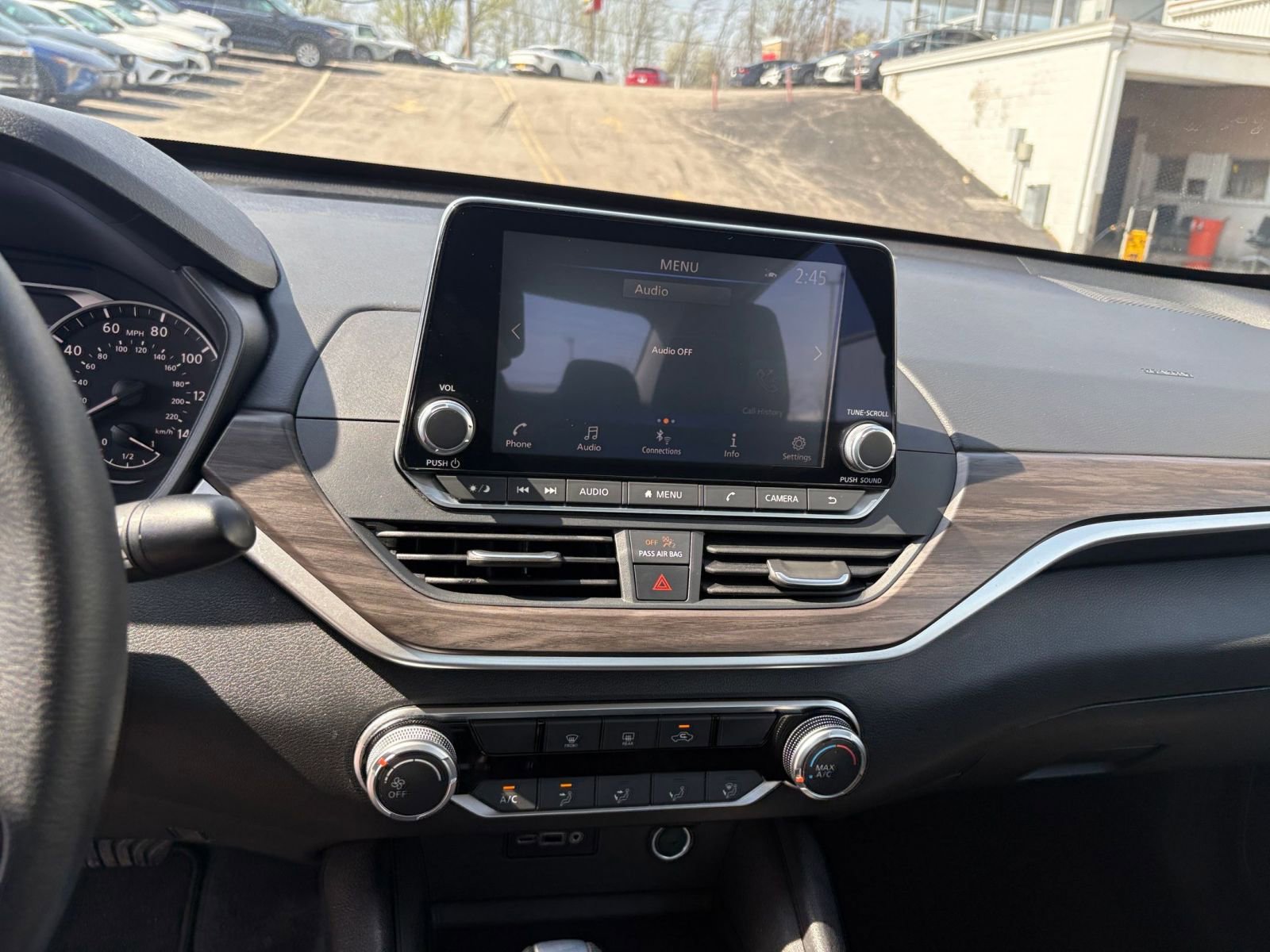 Thumbnail: 2025 Nissan Altima - 20