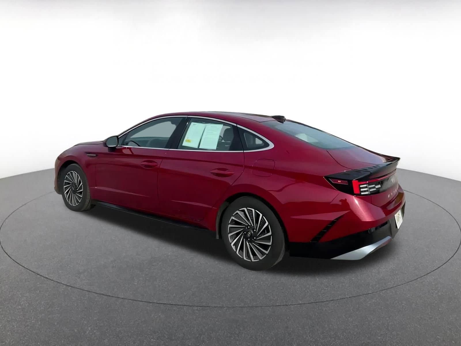 Thumbnail: 2024 Hyundai Sonata - 8