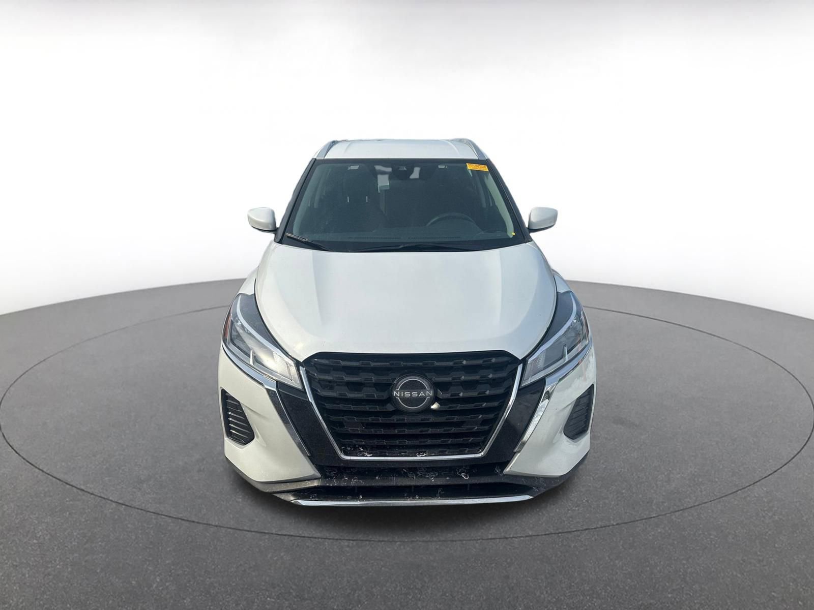 Thumbnail: 2024 Nissan Kicks - 2