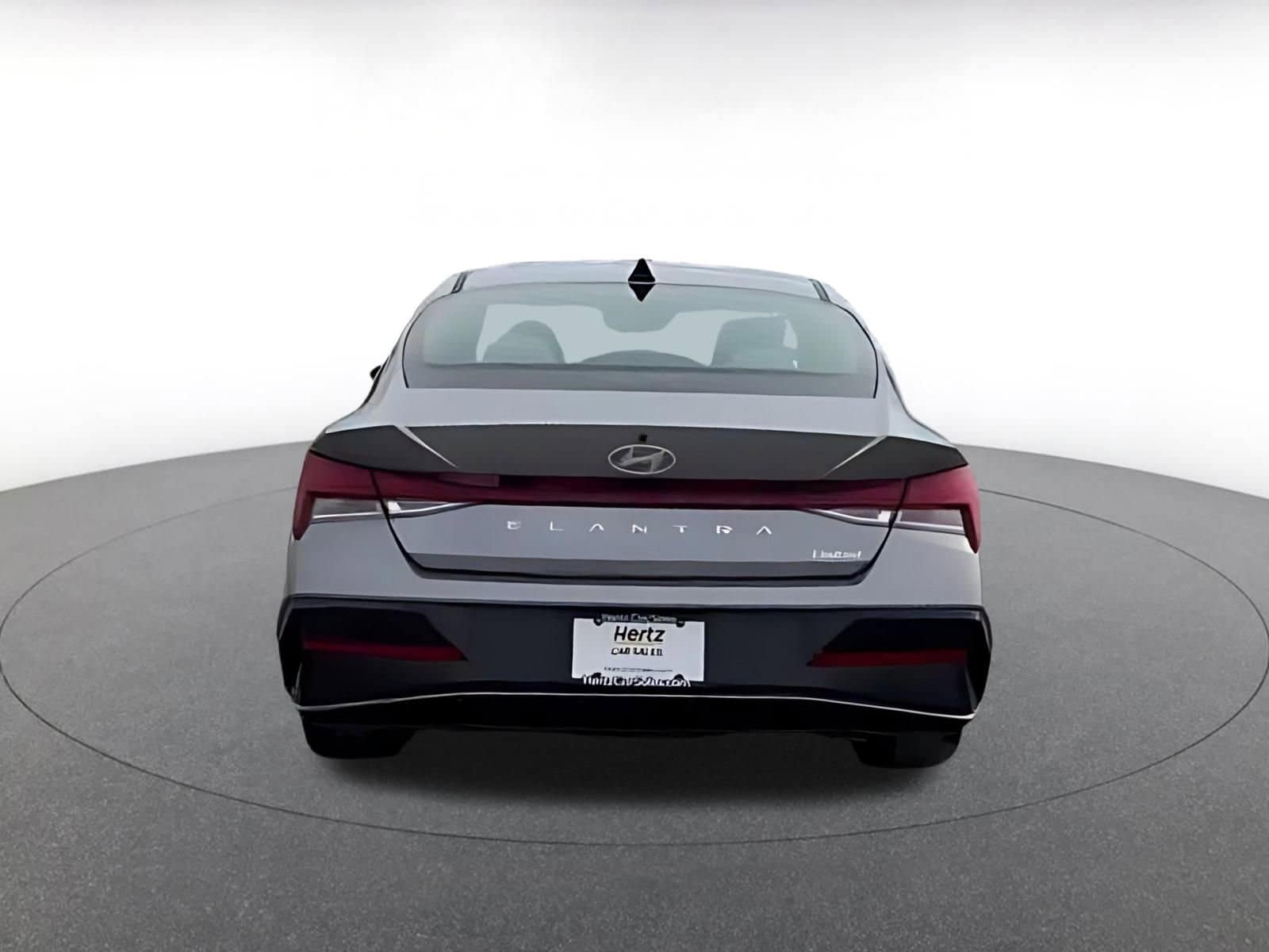 Thumbnail: 2025 Hyundai Elantra - 10