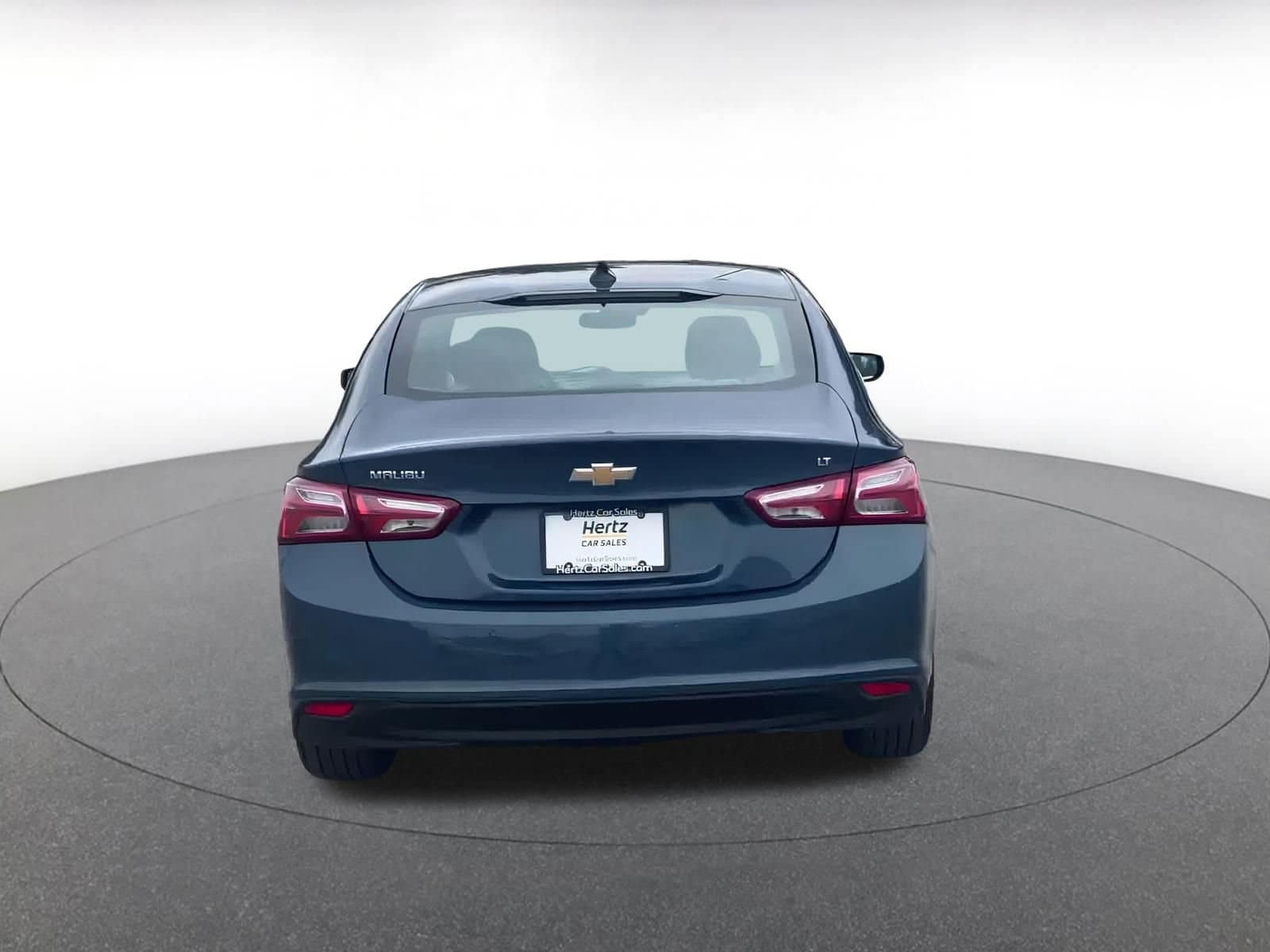 Thumbnail: 2024 Chevrolet Malibu - 12