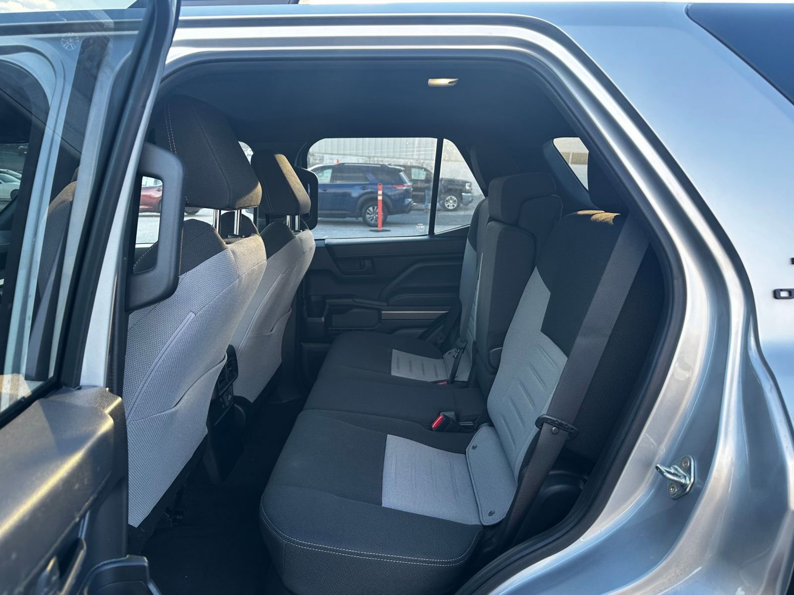 Thumbnail: 2025 Toyota 4Runner - 8