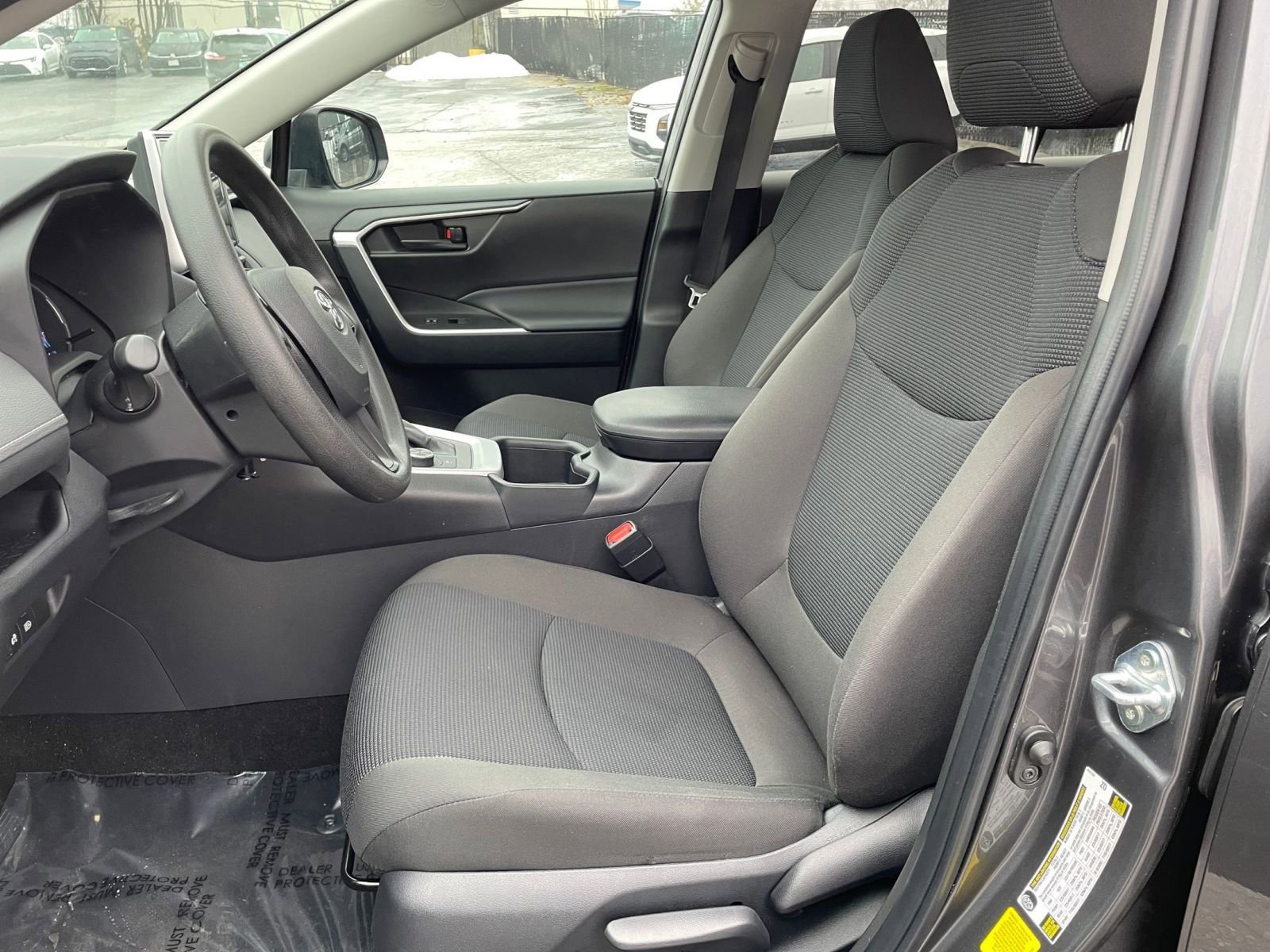 Thumbnail: 2025 Toyota RAV4 - 25