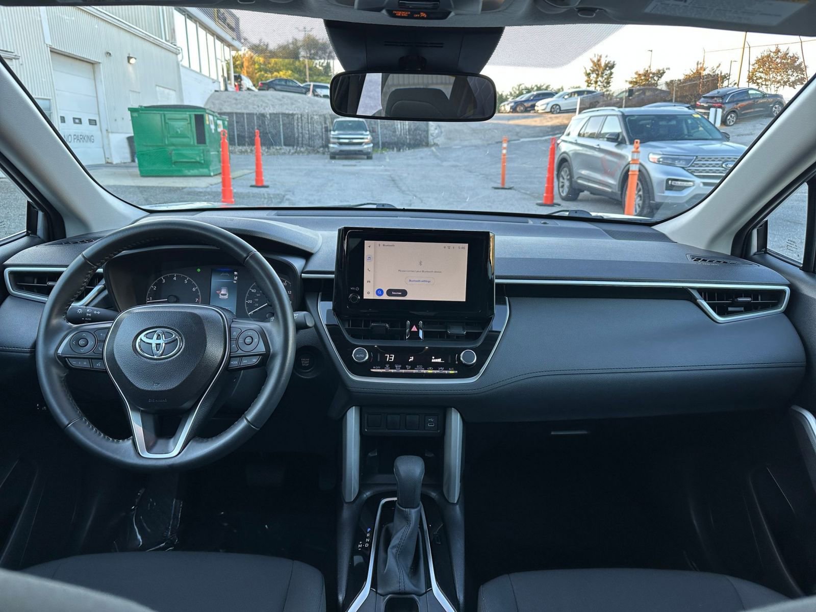 Thumbnail: 2025 Toyota Corolla Cross - 32