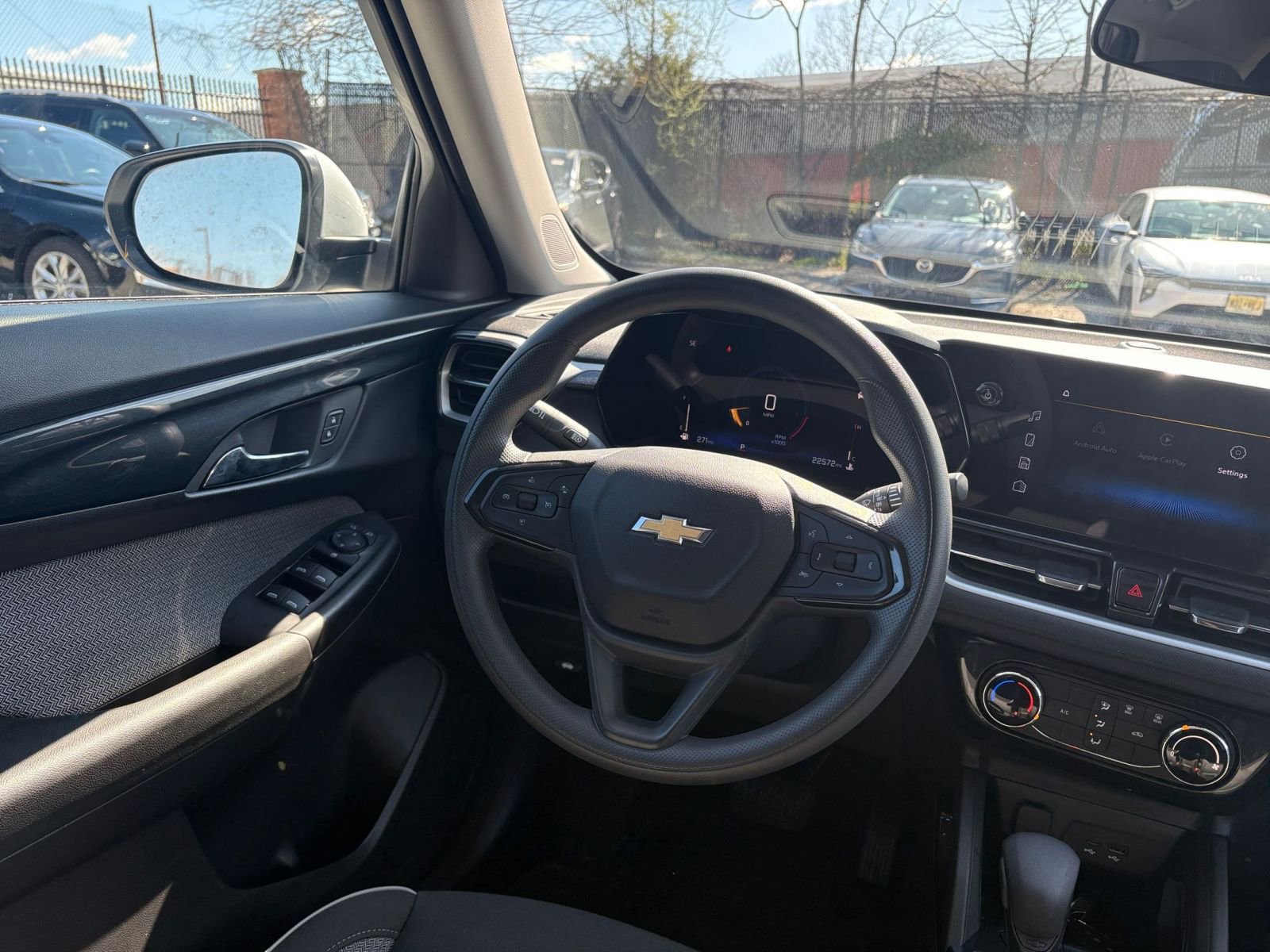 Thumbnail: 2025 Chevrolet TrailBlazer - 33