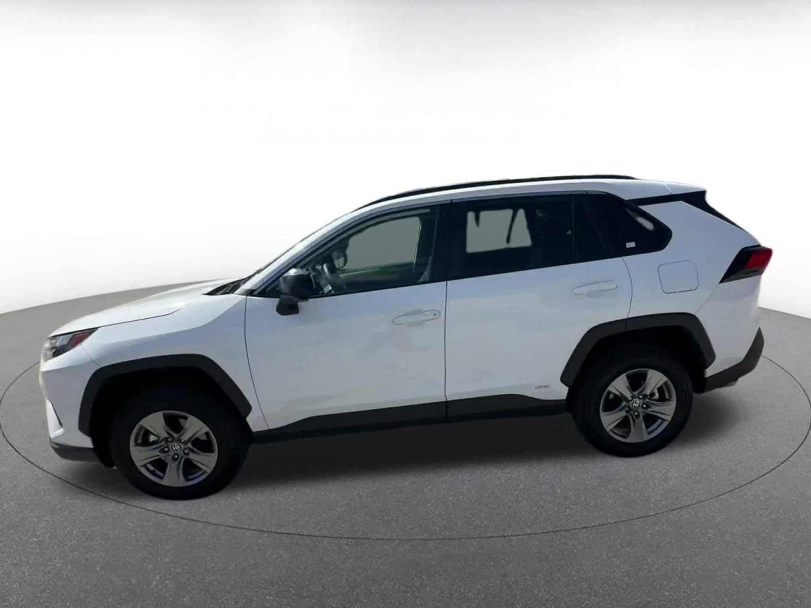 Thumbnail: 2025 Toyota RAV4 - 9