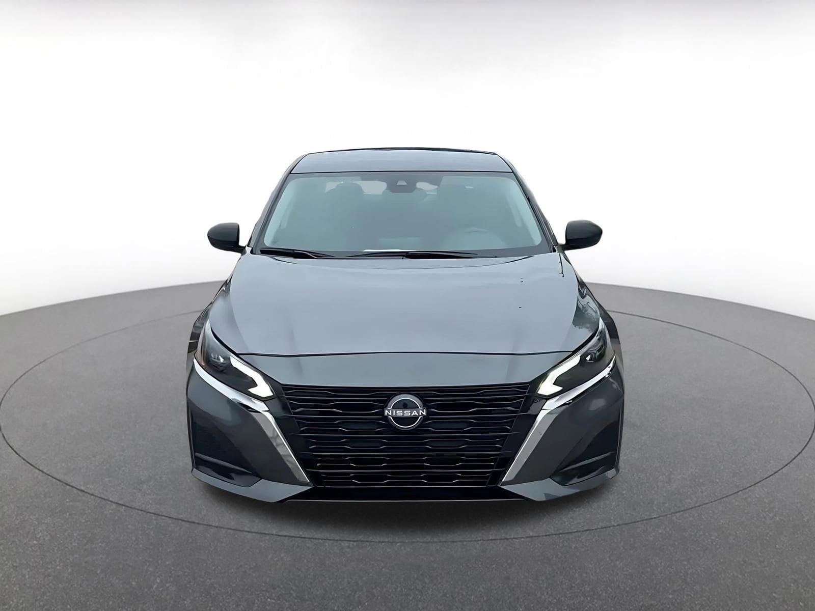Thumbnail: 2025 Nissan Altima - 4