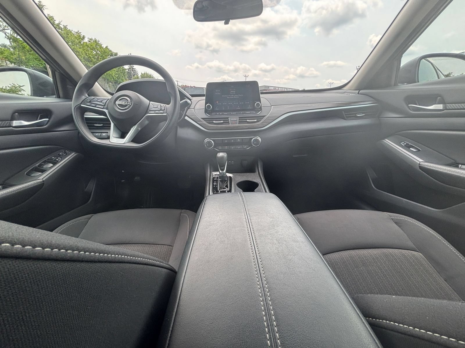 Thumbnail: 2025 Nissan Altima - 33