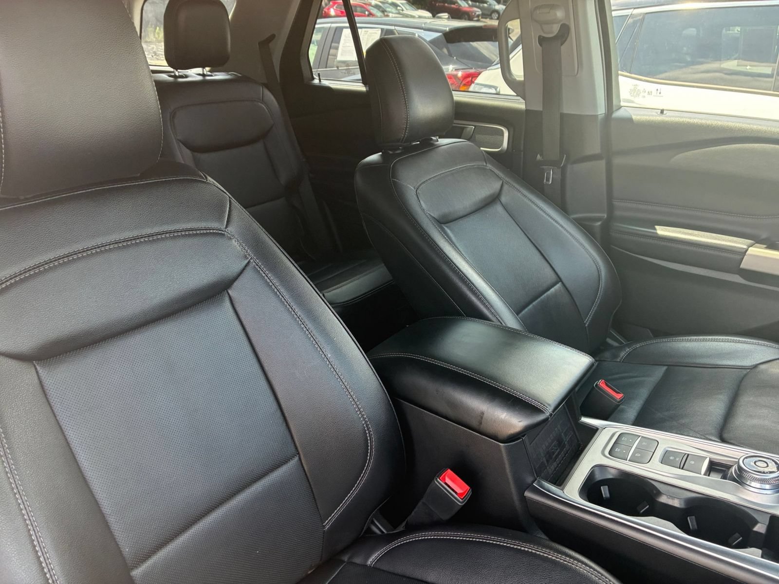 Thumbnail: 2024 Ford Explorer - 31