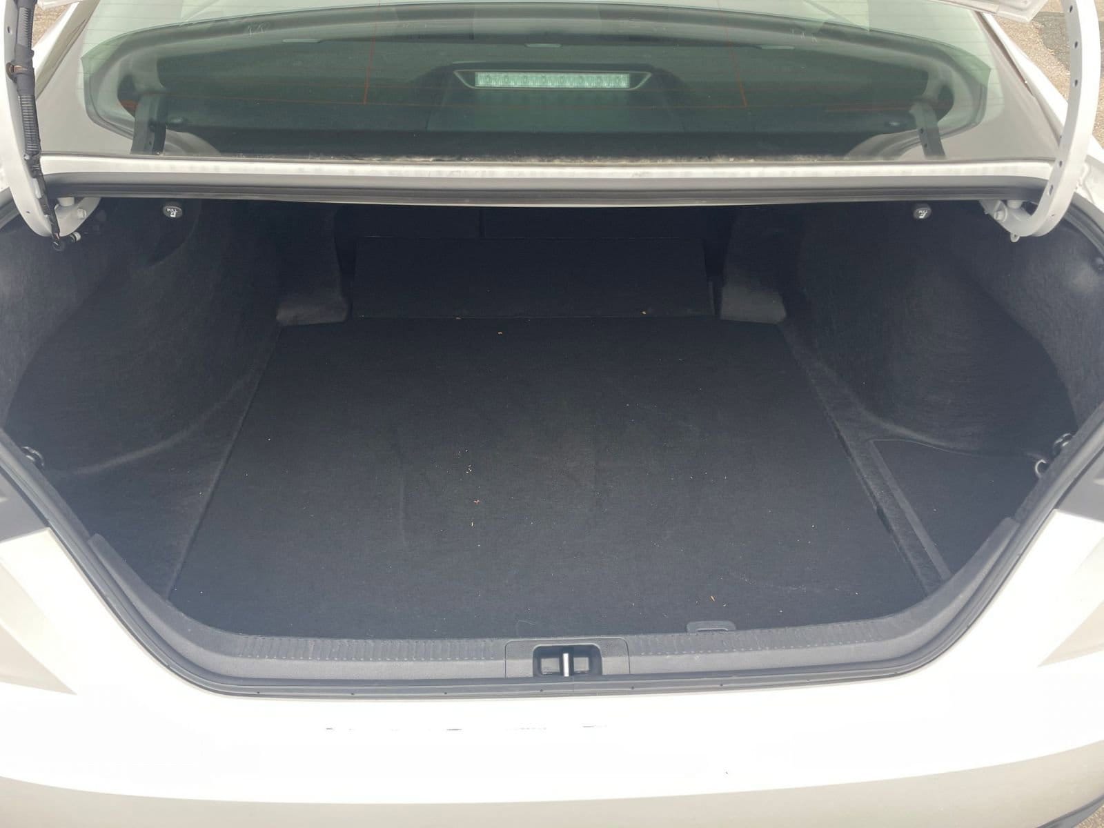 Thumbnail: 2025 Toyota Camry - 30