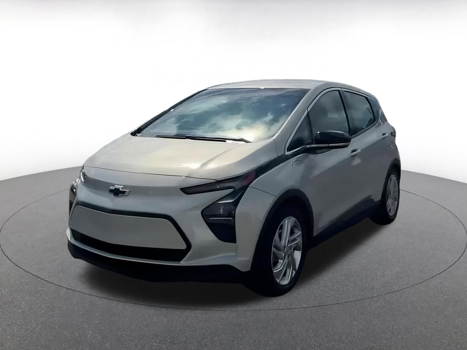 Thumbnail: 2023 Chevrolet Bolt EV - 6