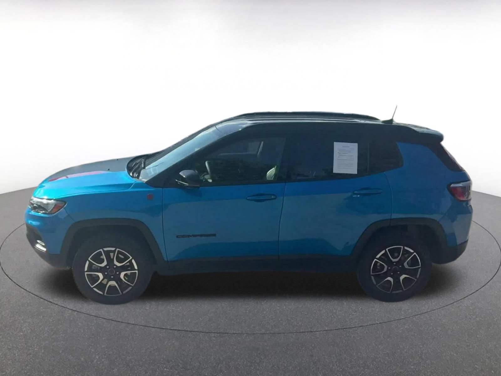 Thumbnail: 2025 Jeep Compass - 8