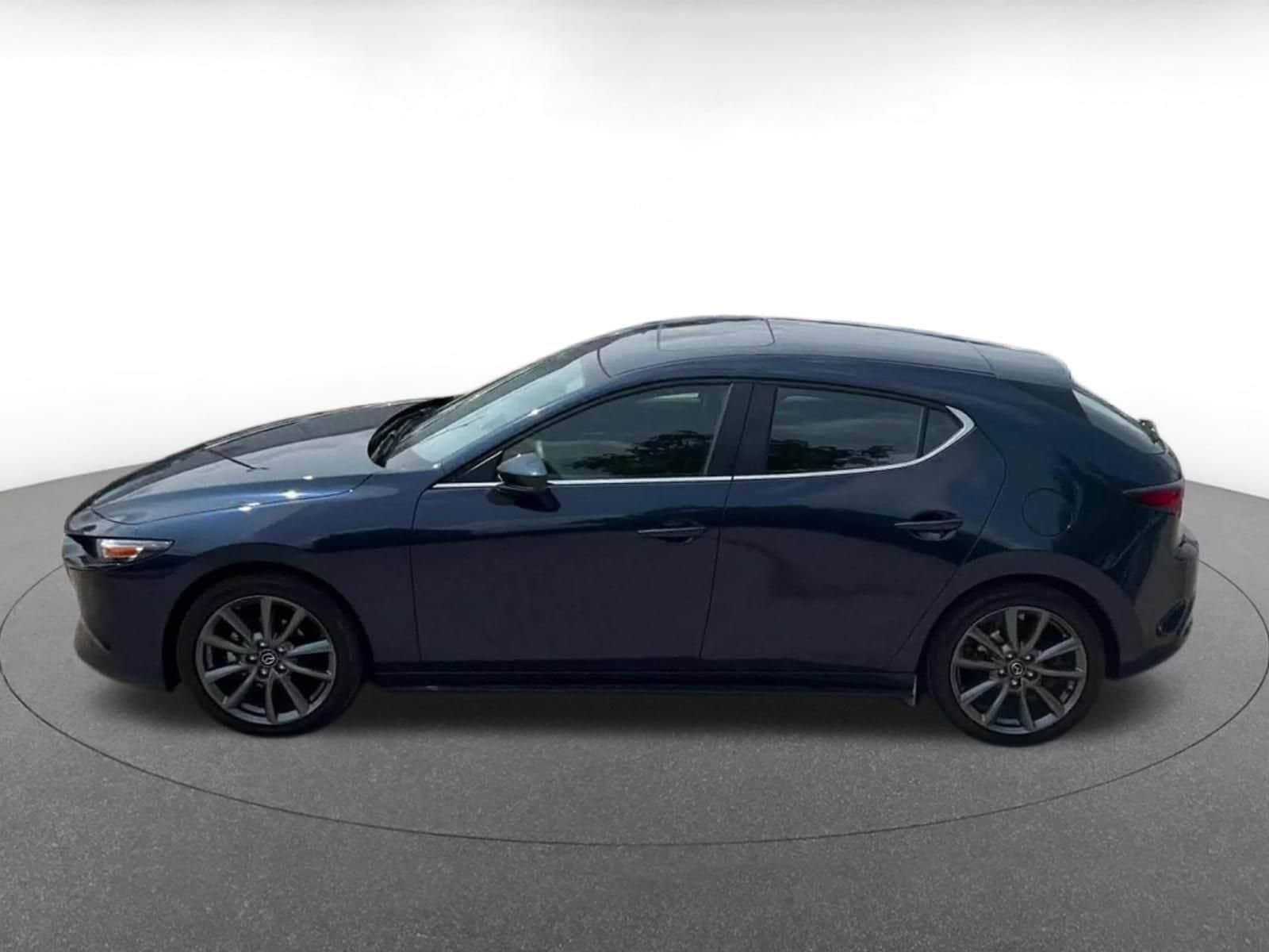 Thumbnail: 2026 Mazda Mazda3 - 9