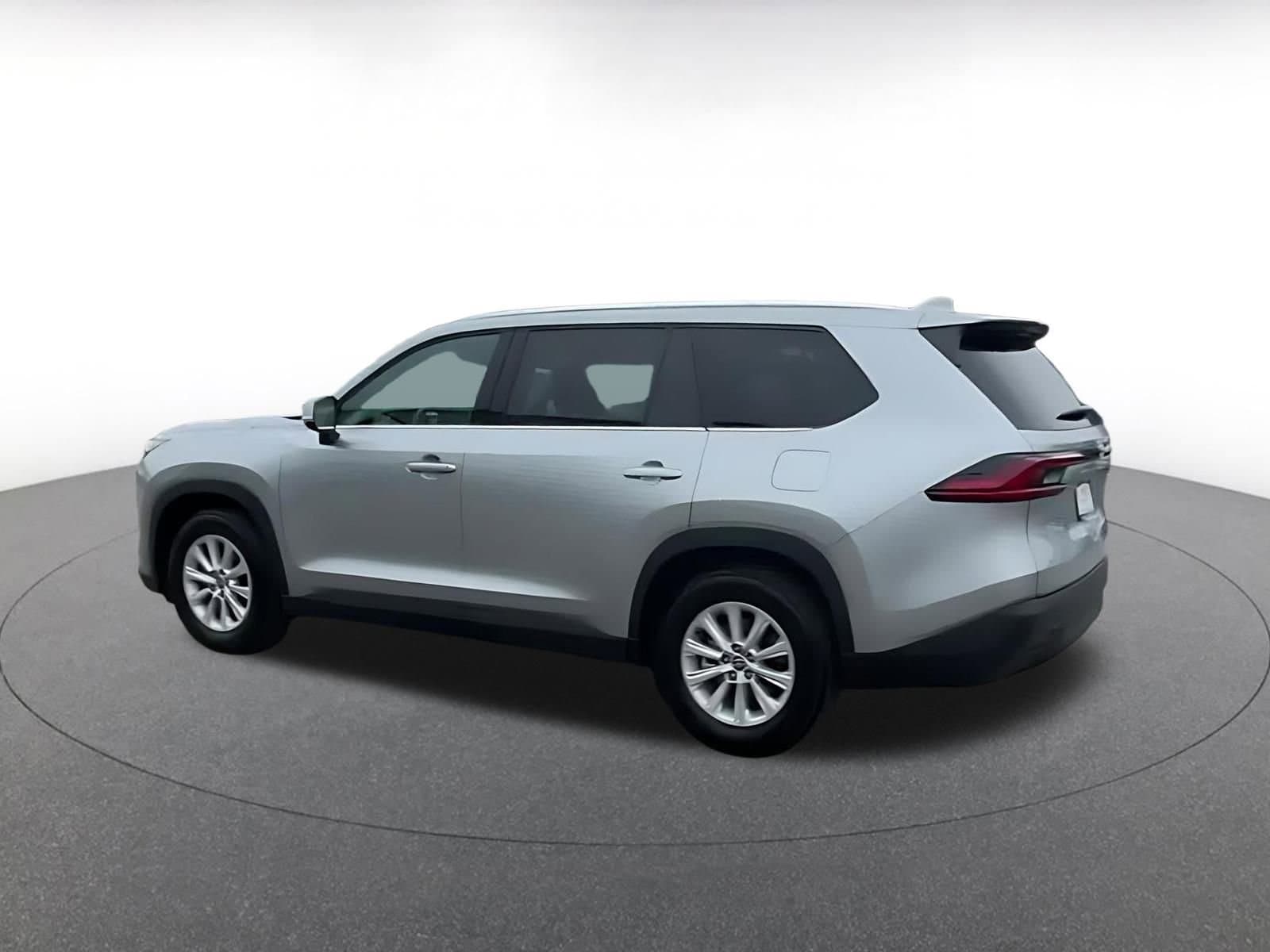 Thumbnail: 2025 Toyota Grand Highlander - 11