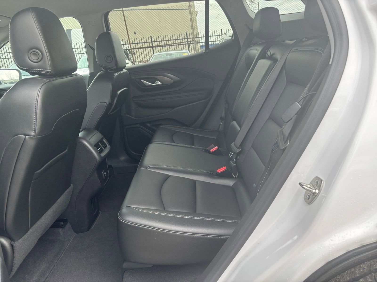 2024 GMC Terrain SLT 26