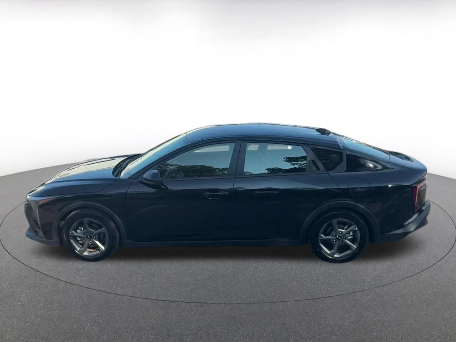 Thumbnail: 2026 Kia K4 - 9