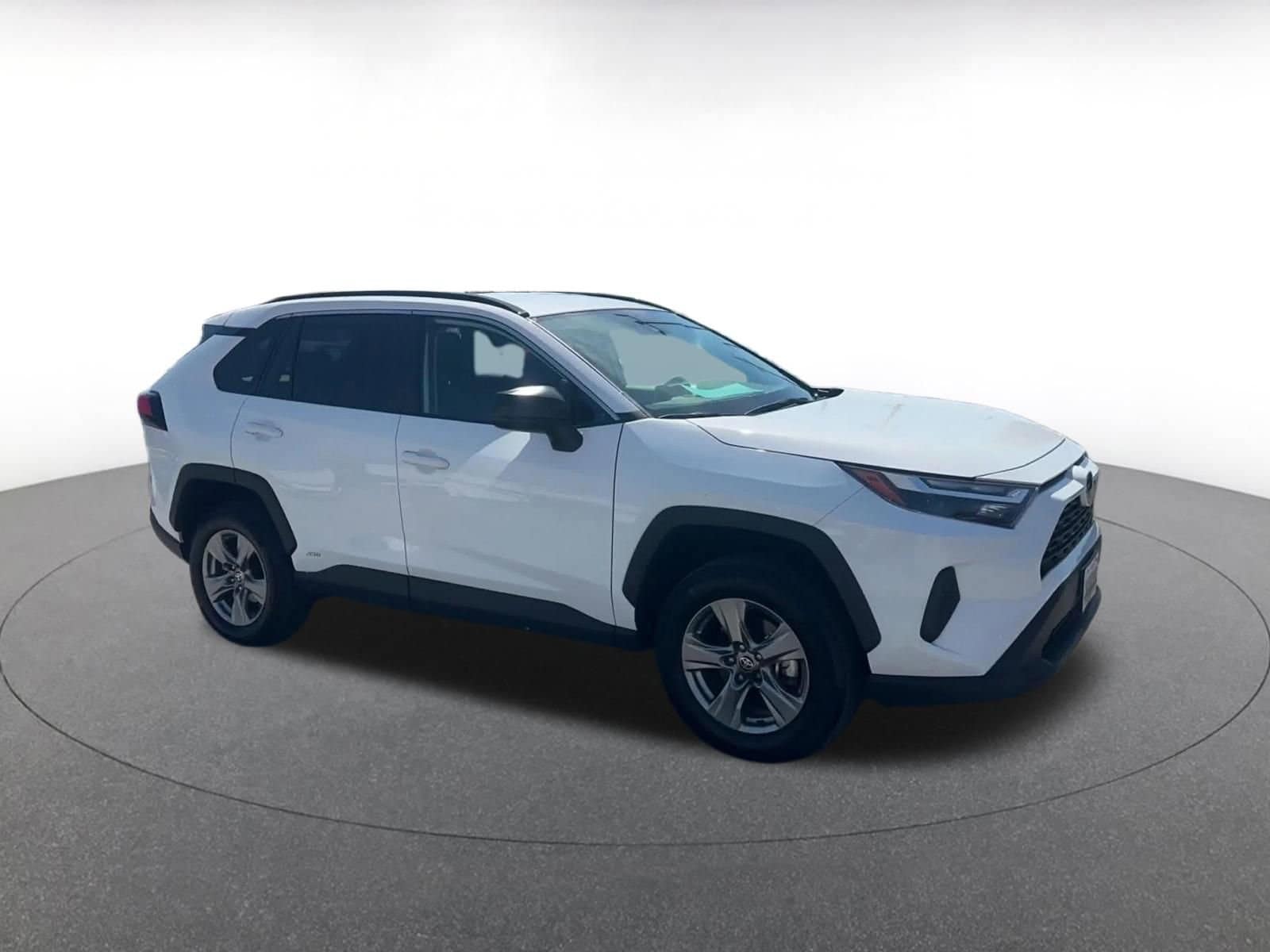 Thumbnail: 2025 Toyota RAV4 - 2