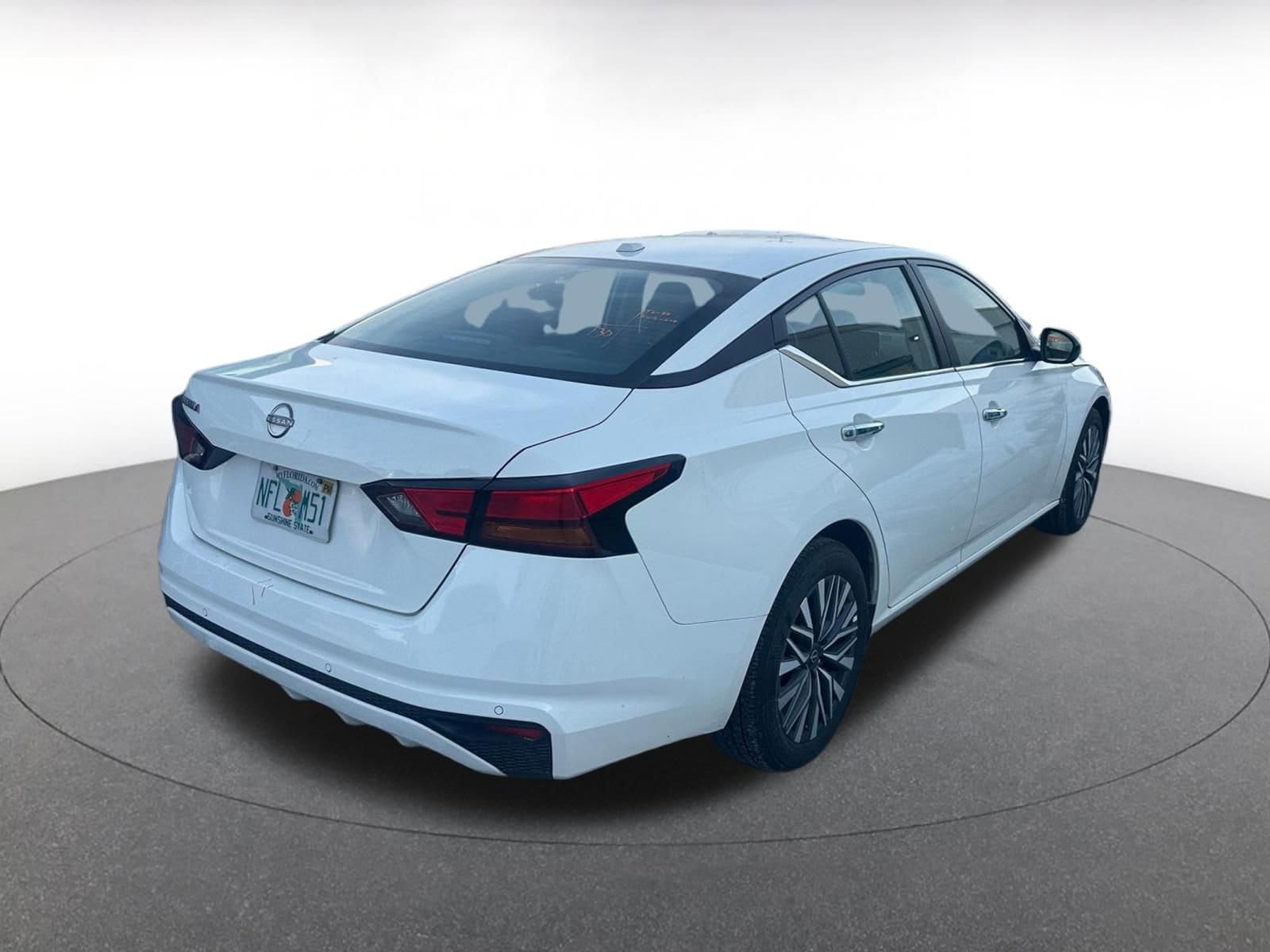 Thumbnail: 2025 Nissan Altima - 5