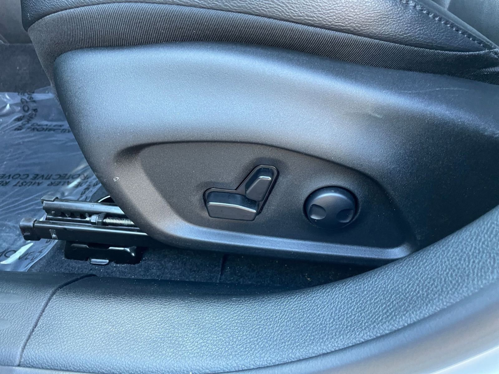 Thumbnail: 2025 Jeep Compass - 23