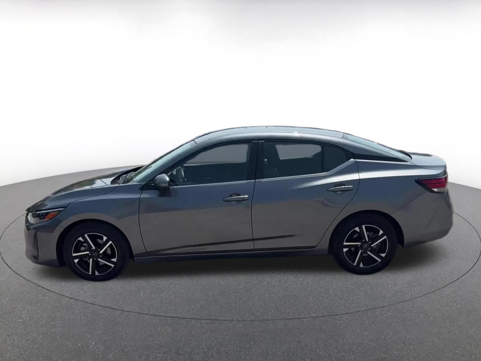 Thumbnail: 2025 Nissan Sentra - 8