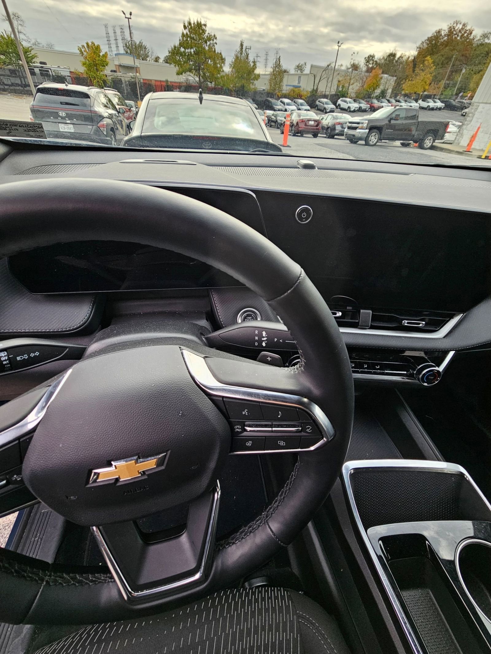 Thumbnail: 2025 Chevrolet Equinox - 9