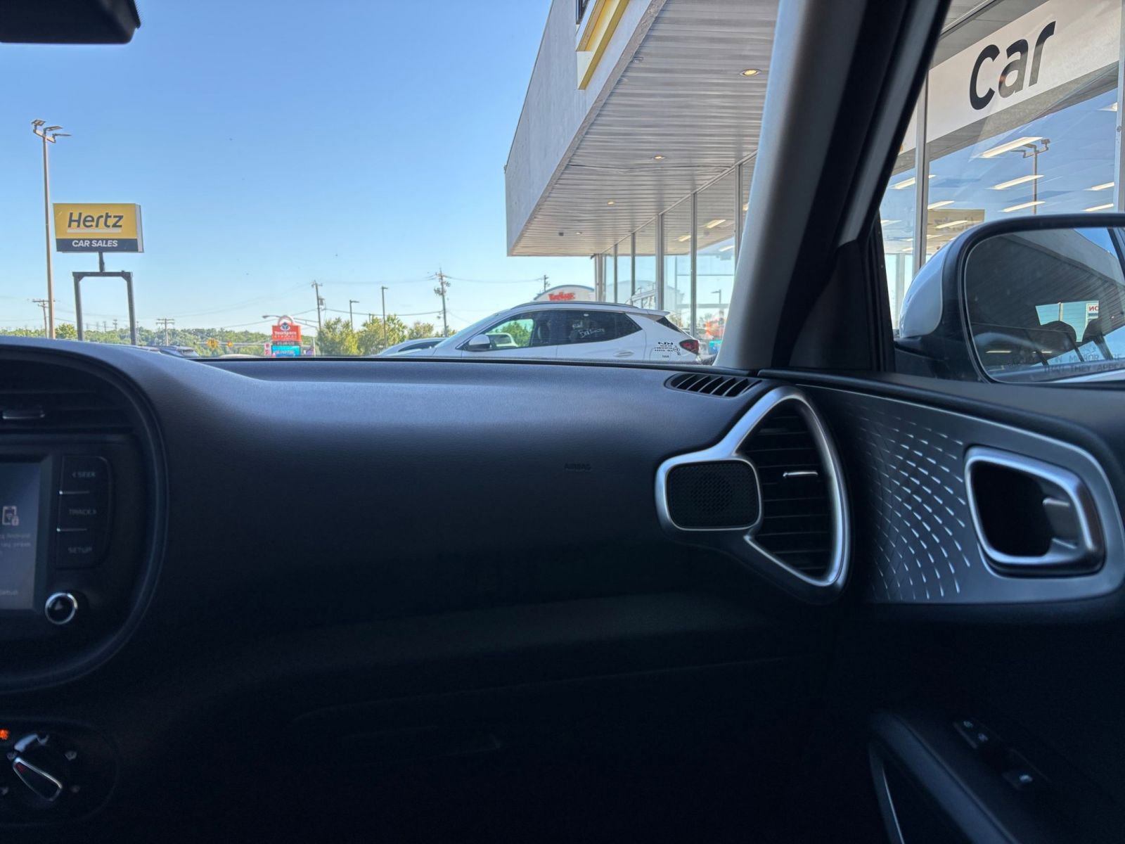 Thumbnail: 2025 Kia Soul - 33
