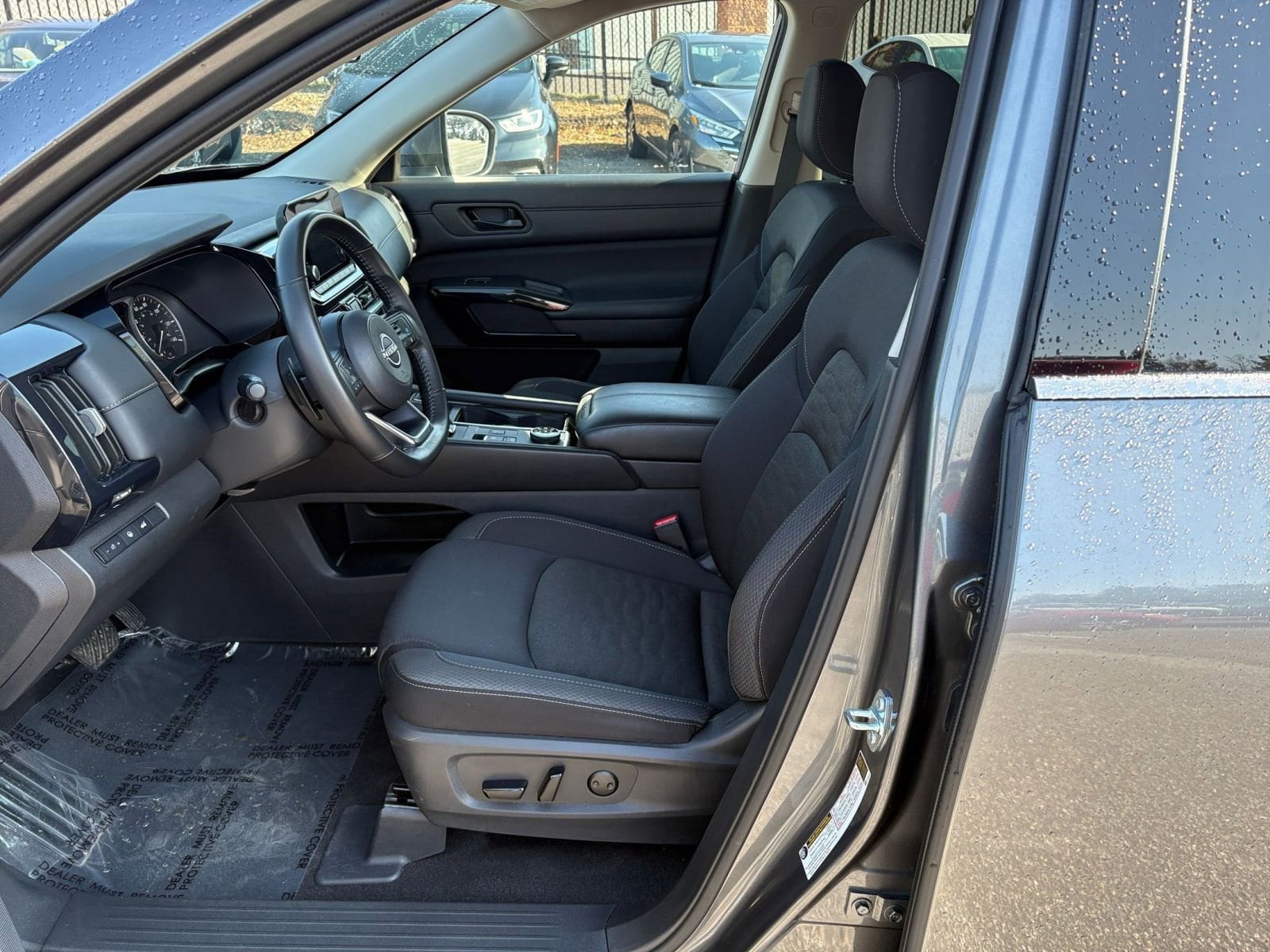 Thumbnail: 2025 Nissan Pathfinder - 29