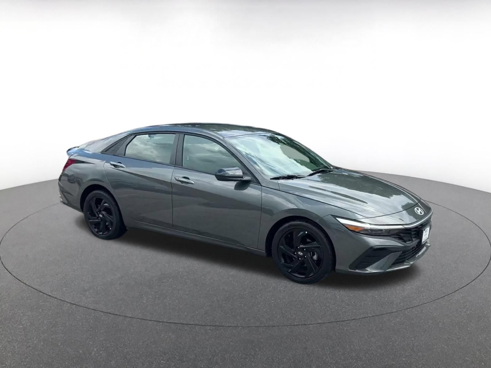 Thumbnail: 2026 Hyundai Elantra - 2