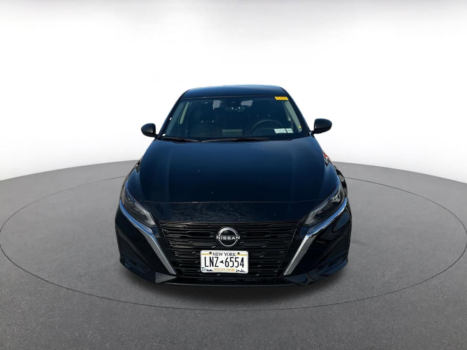 Thumbnail: 2025 Nissan Altima - 2