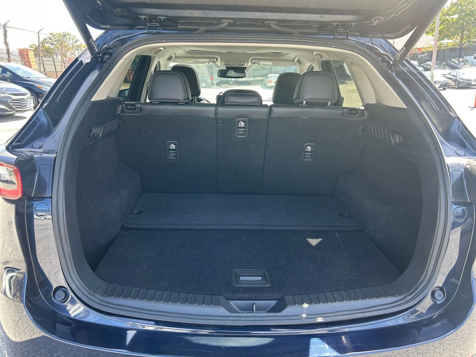 Thumbnail: 2025 Mazda CX-5 - 31