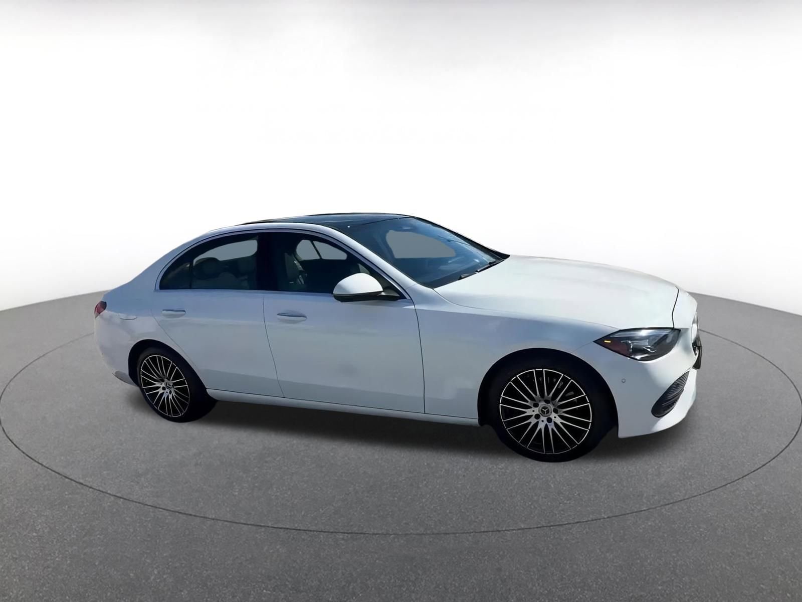 Thumbnail: 2024 Mercedes-Benz C-Class - 2