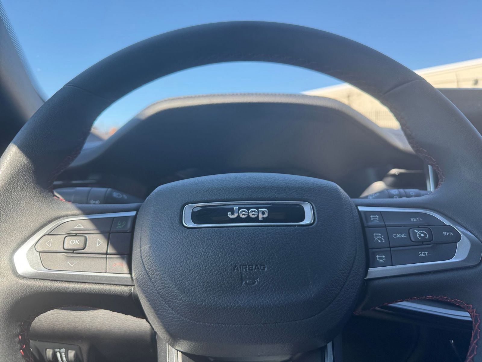 Thumbnail: 2025 Jeep Compass - 27
