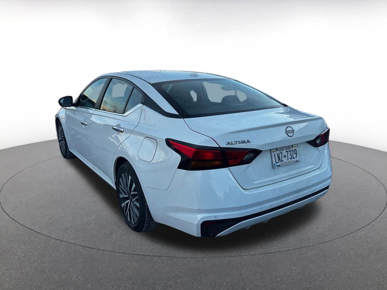 Thumbnail: 2025 Nissan Altima - 4