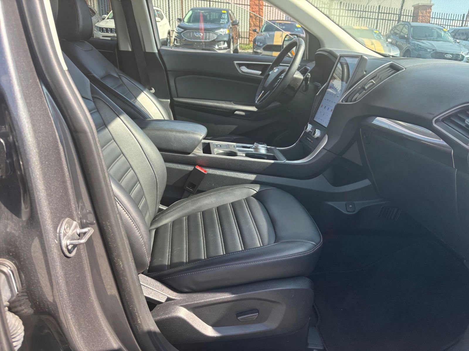 Thumbnail: 2024 Ford Edge - 27