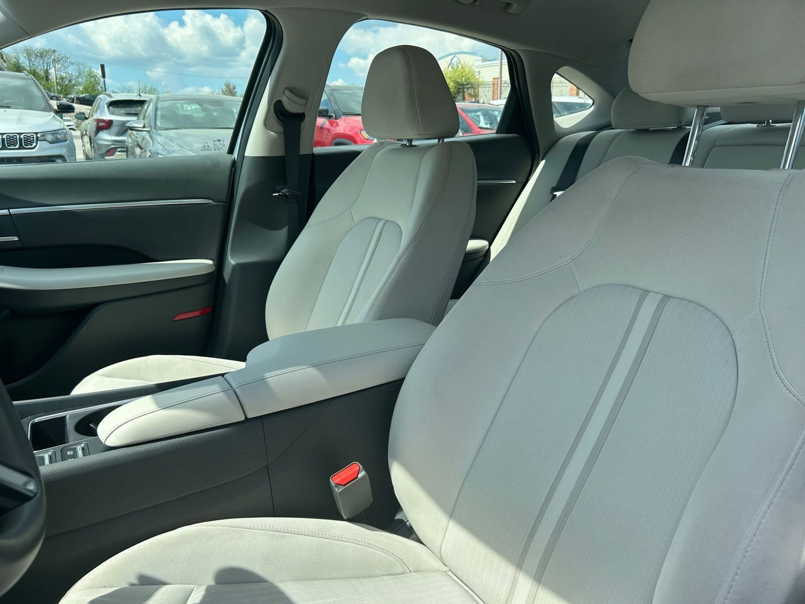 Thumbnail: 2025 Hyundai Sonata - 31