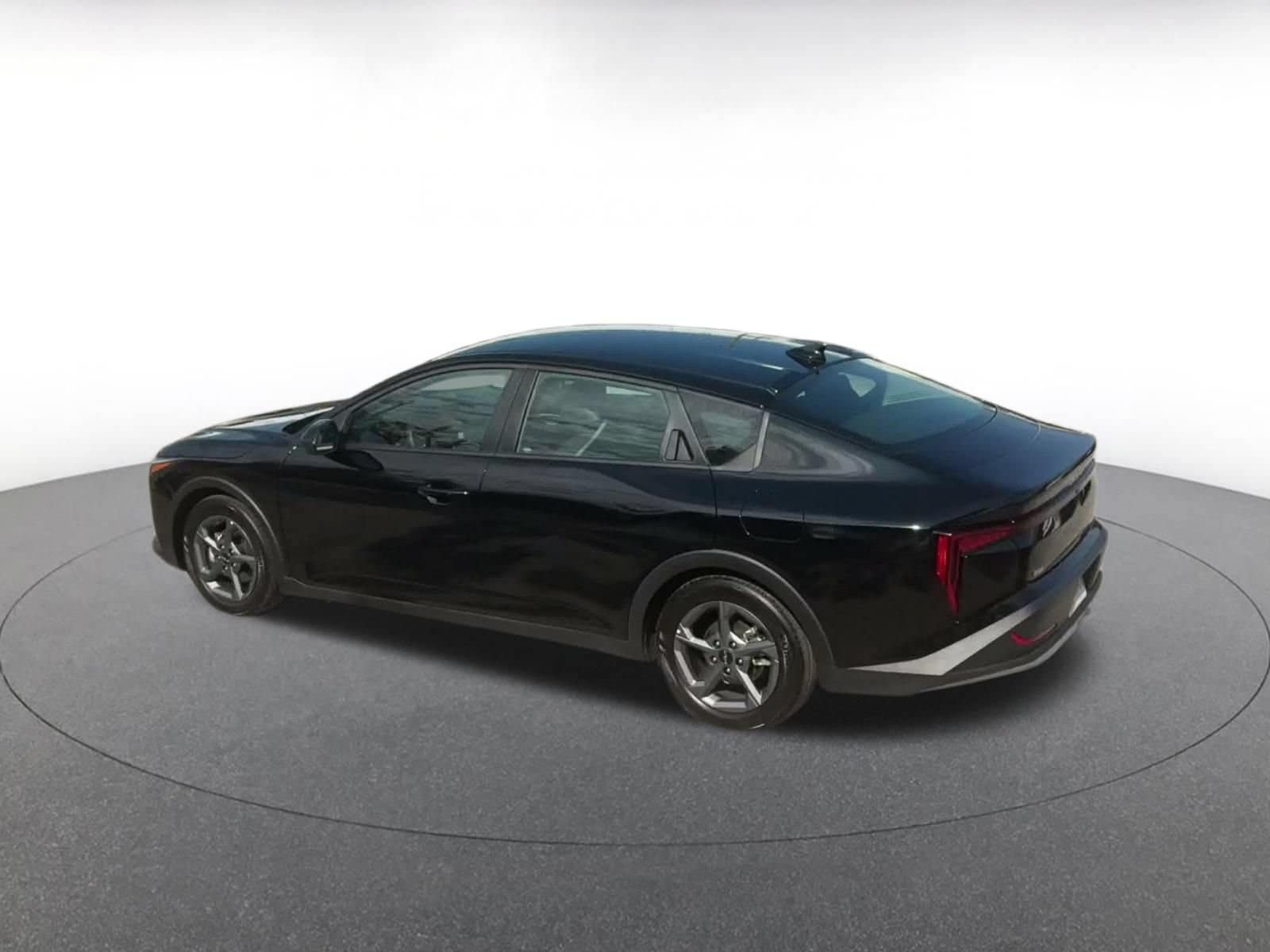 Thumbnail: 2026 Kia K4 - 9