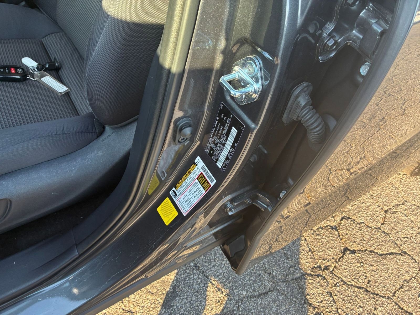 Thumbnail: 2025 Toyota Highlander - 30