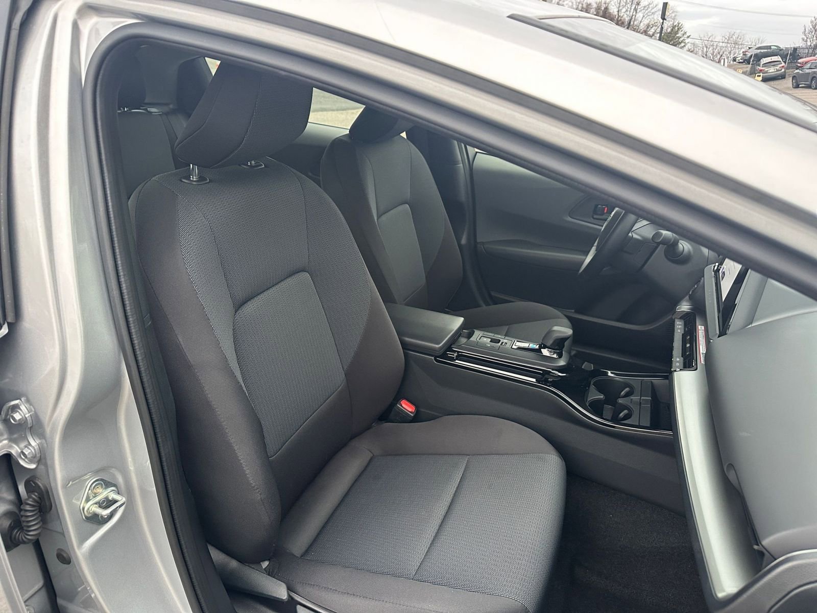 Thumbnail: 2025 Toyota Prius - 34