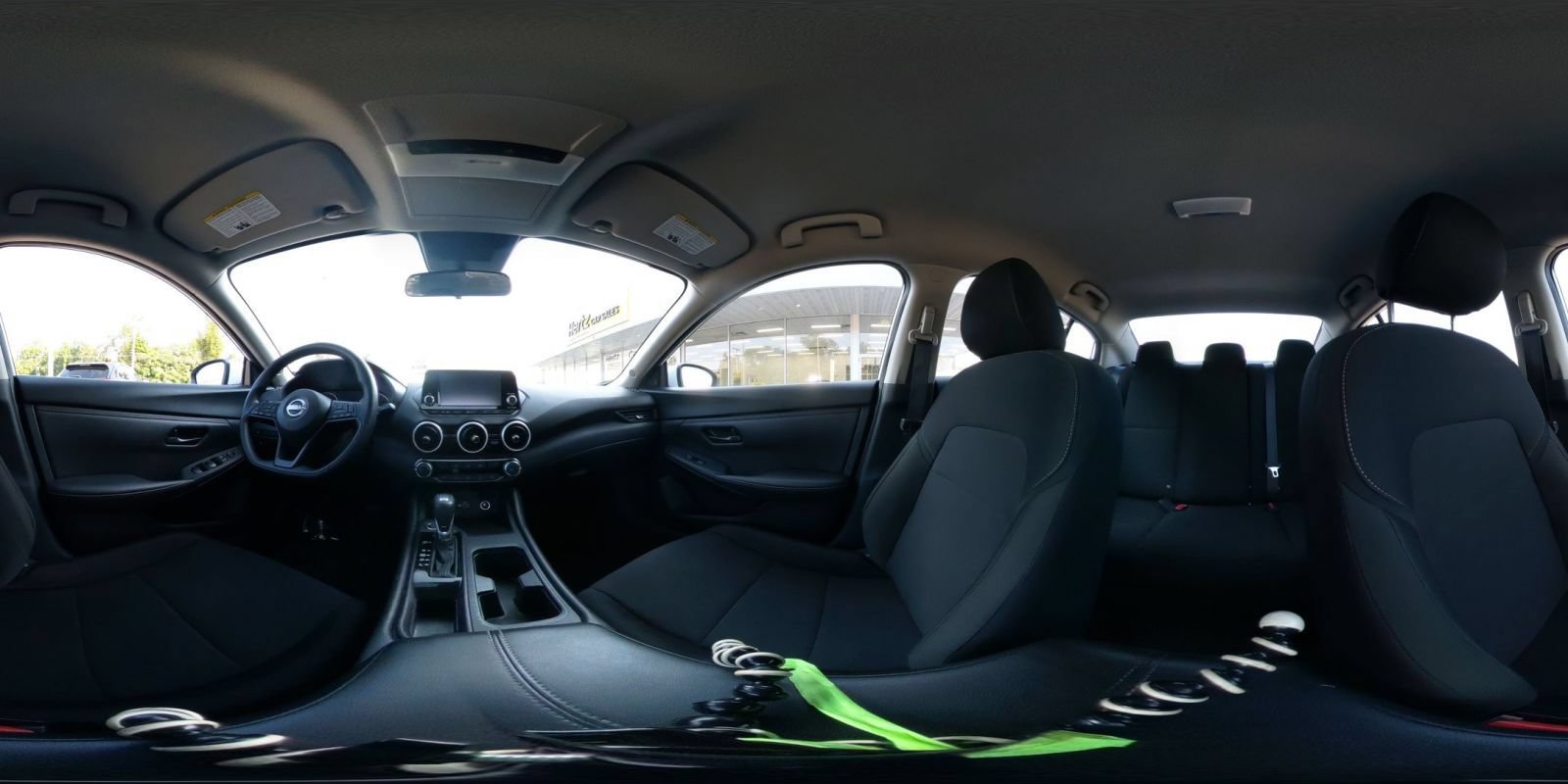 Thumbnail: 2025 Nissan Sentra - 32