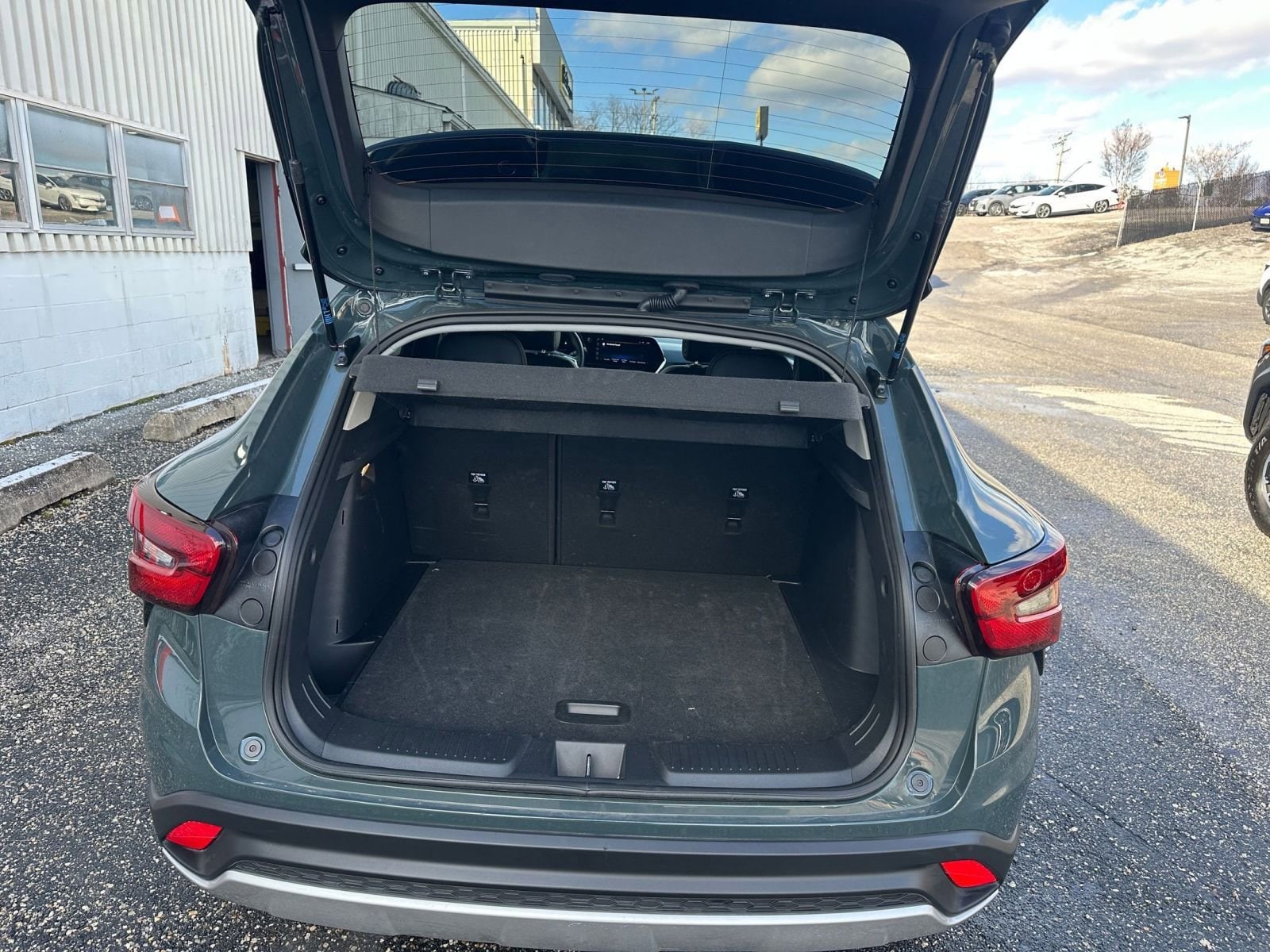 Thumbnail: 2025 Chevrolet Trax - 29