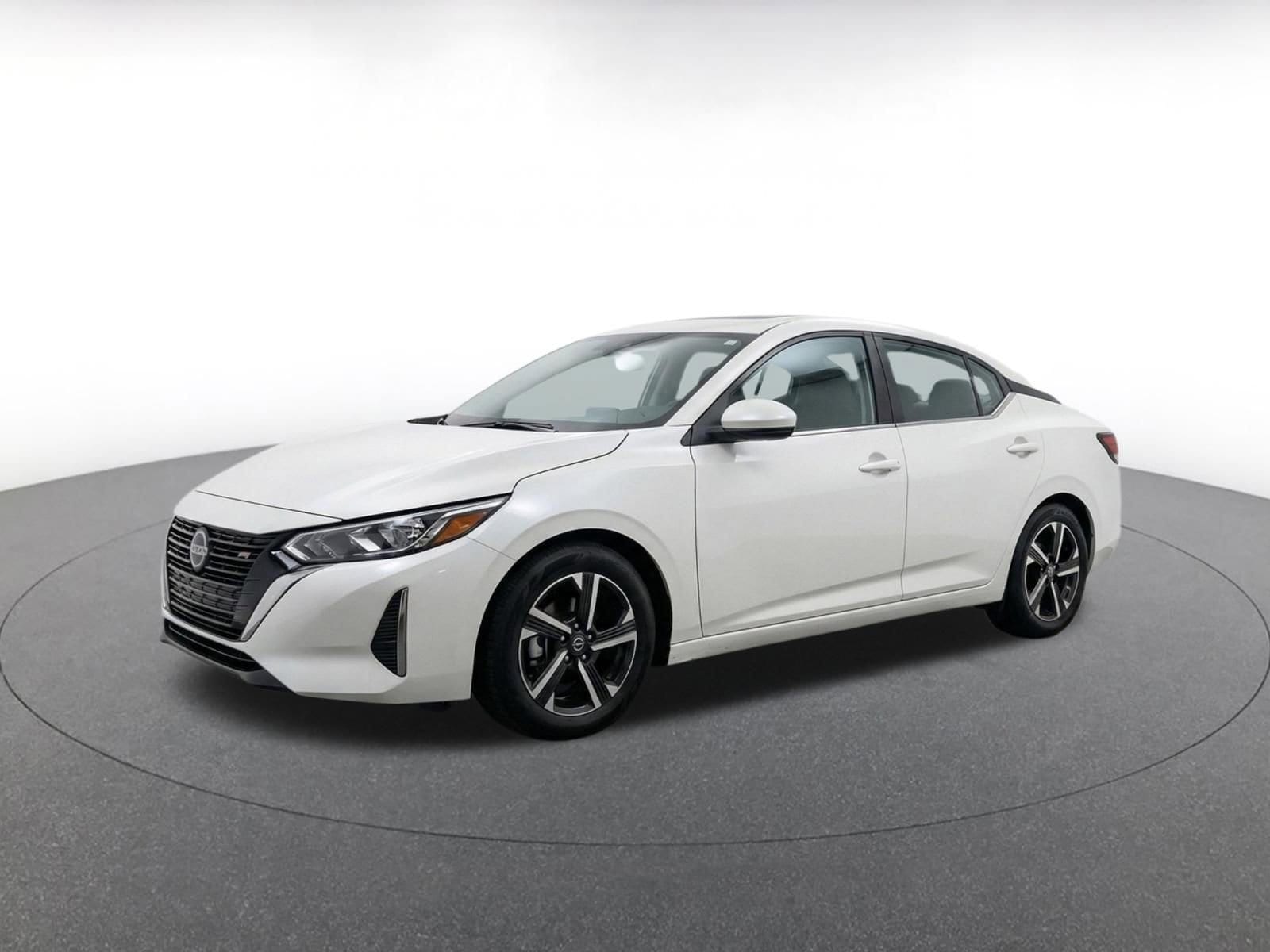 Thumbnail: 2025 Nissan Sentra - 3