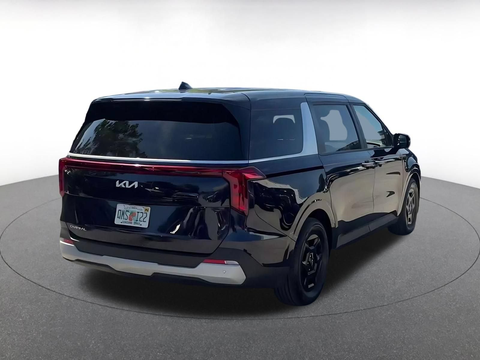 Thumbnail: 2026 Kia Carnival - 13